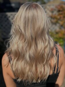 Gorgeous golden blonde at Cutting Room Wickersley