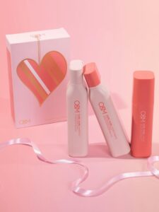 O and M Gift of Curl gift pack for Christmas at Cutting Room in Rotherham