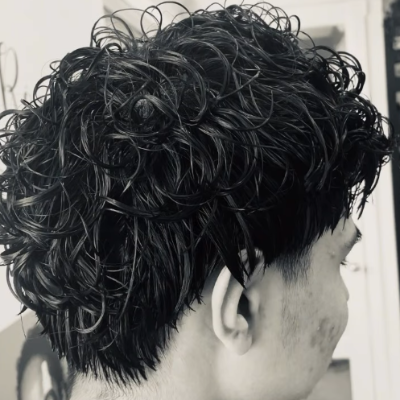 The Comeback of Men’s Perms